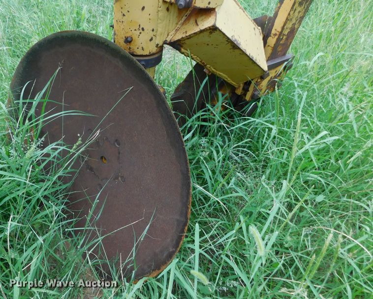 image for item GP9629 Three bottom terracing plow