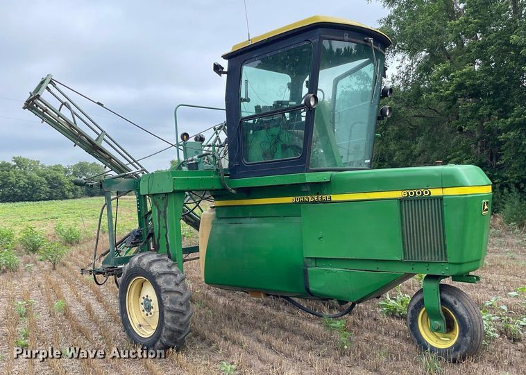 image for item JD9164 John Deere 6000  sprayer