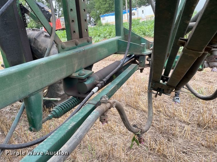 image for item JD9164 John Deere 6000  sprayer