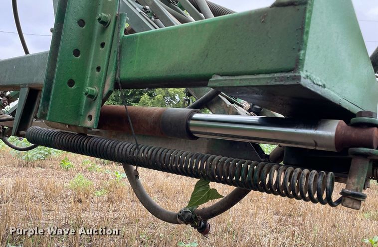 image for item JD9164 John Deere 6000  sprayer