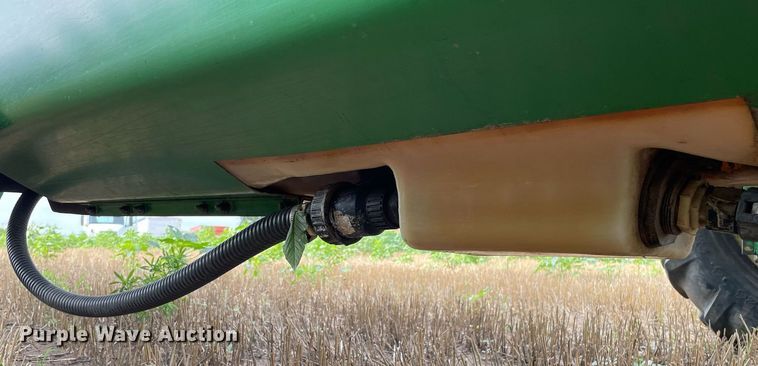 image for item JD9164 John Deere 6000  sprayer