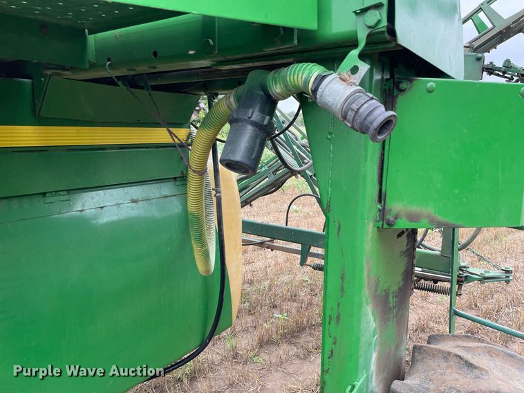 image for item JD9164 John Deere 6000  sprayer