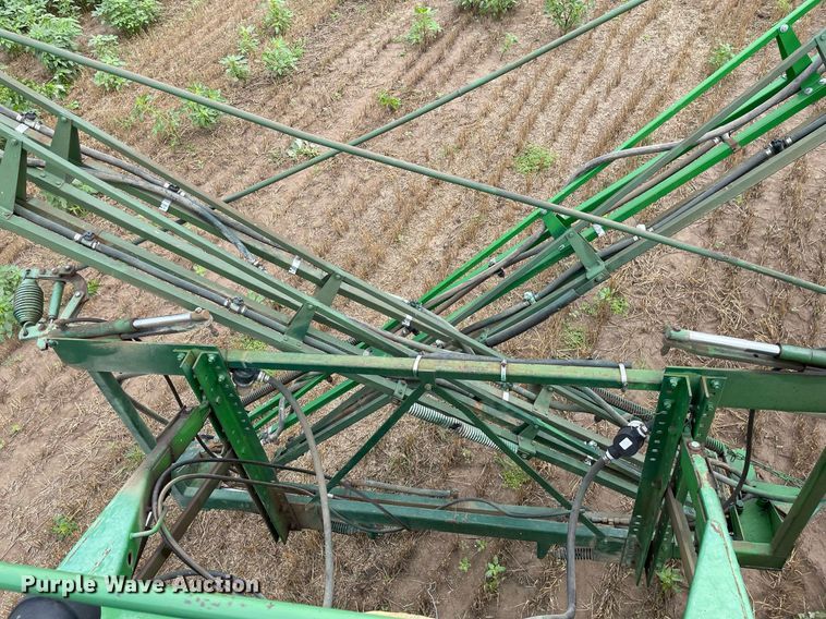 image for item JD9164 John Deere 6000  sprayer