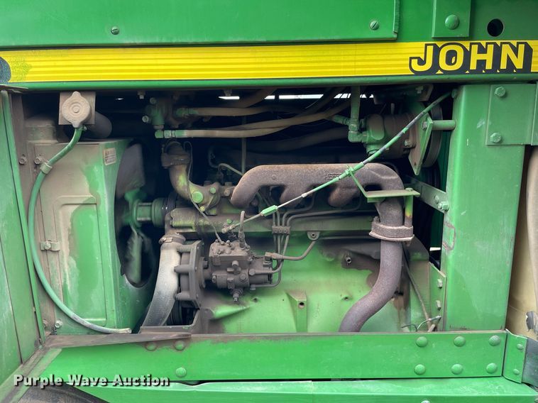 image for item JD9164 John Deere 6000  sprayer