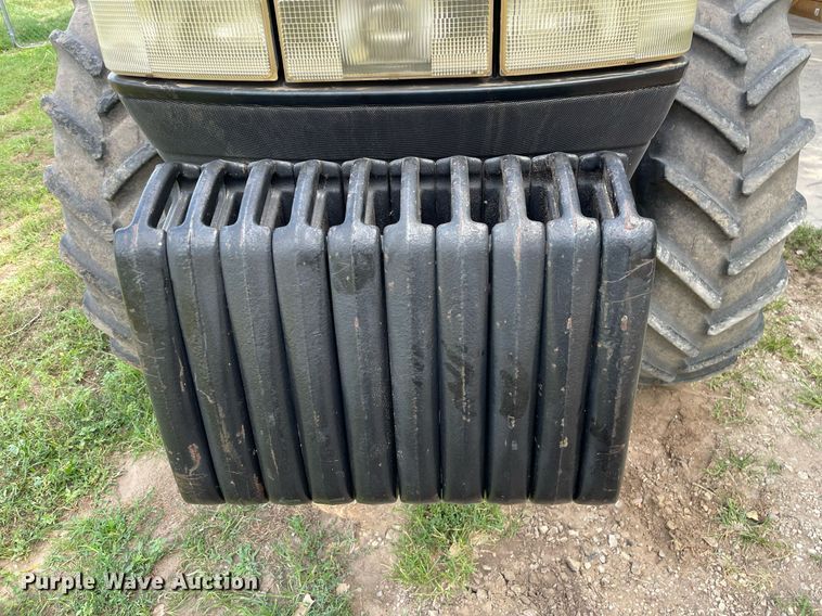 image for item JD9165 1999 Case MX220 Magnum  MFWD tractor