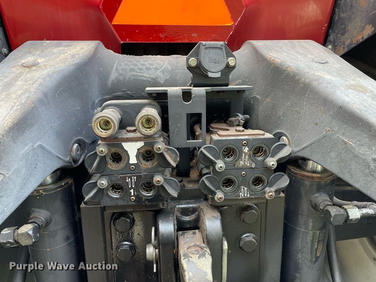 image for item JD9165 1999 Case MX220 Magnum  MFWD tractor