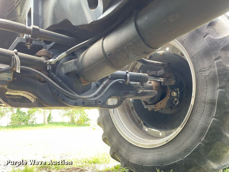 image for item JD9165 1999 Case MX220 Magnum  MFWD tractor