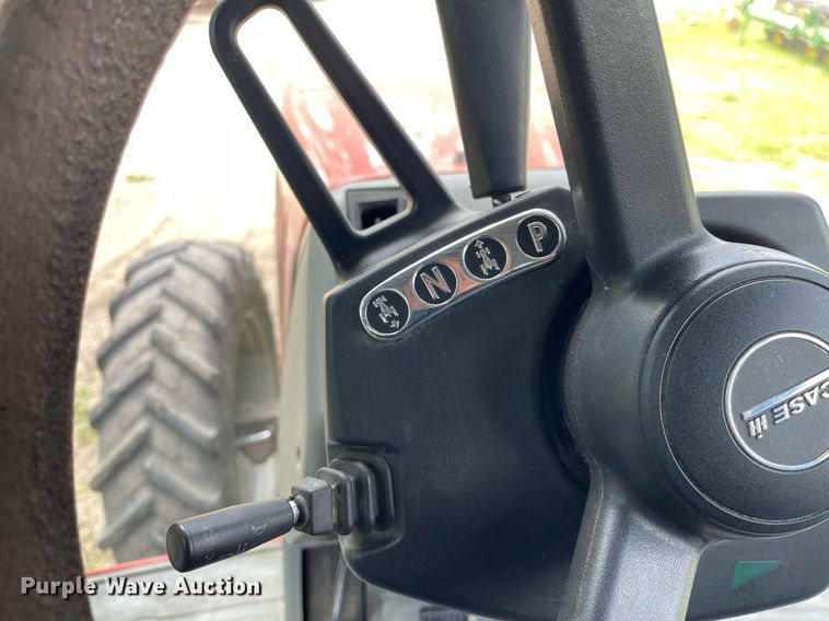 image for item JD9165 1999 Case MX220 Magnum  MFWD tractor