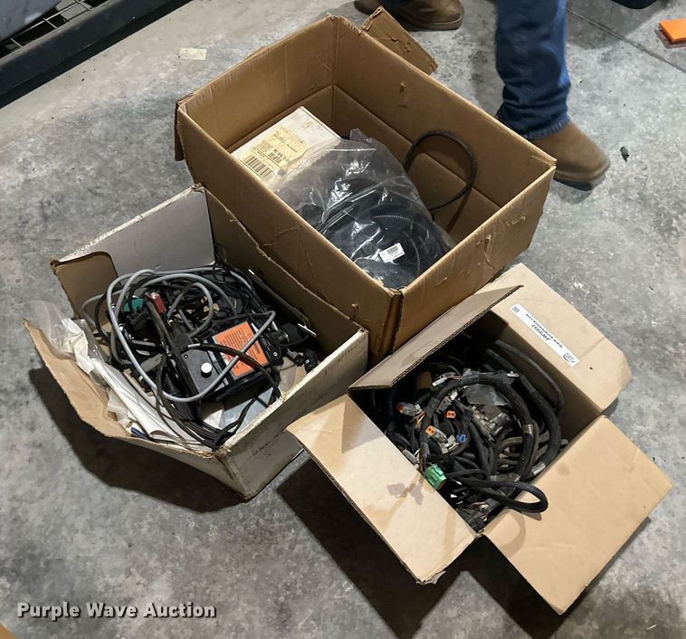 image for item JW9997 Trimble electronic equipment