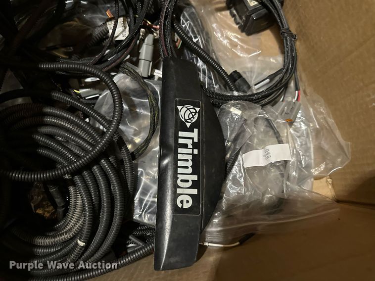 image for item JW9997 Trimble electronic equipment