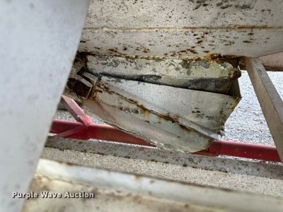 image for item JW9998 Simonson SMC  fertilizer tender