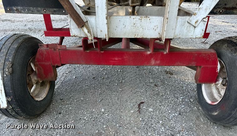 image for item JW9998 Simonson SMC  fertilizer tender