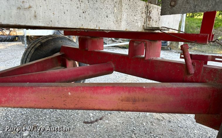 image for item JW9998 Simonson SMC  fertilizer tender