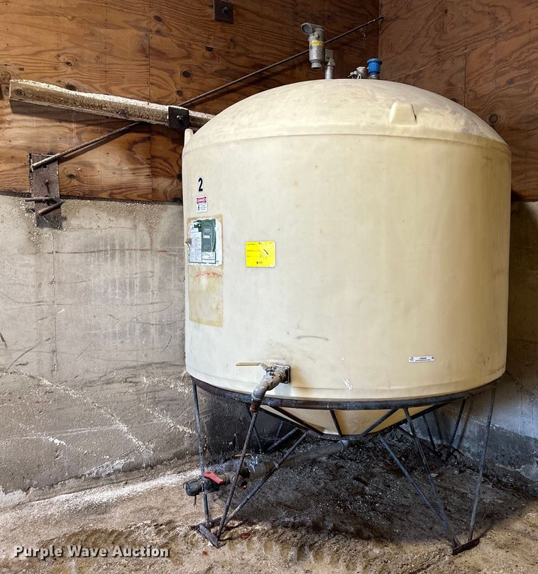 image for item JW9999 Poly tank