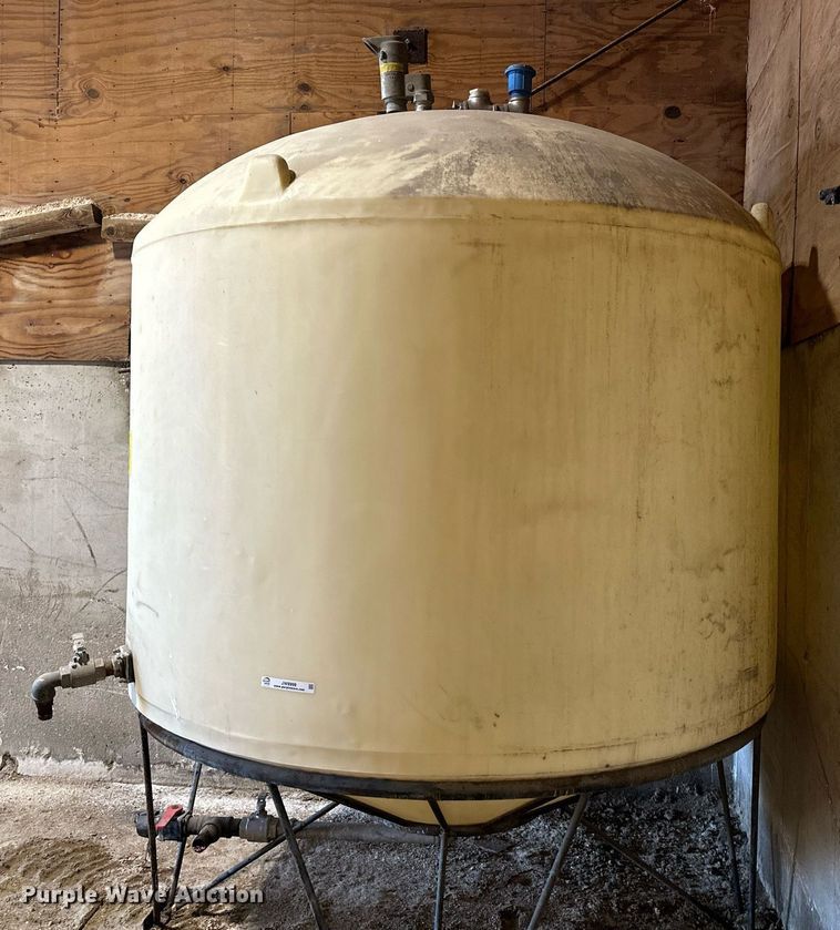 image for item JW9999 Poly tank