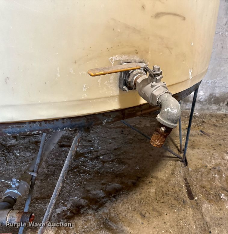 image for item JW9999 Poly tank