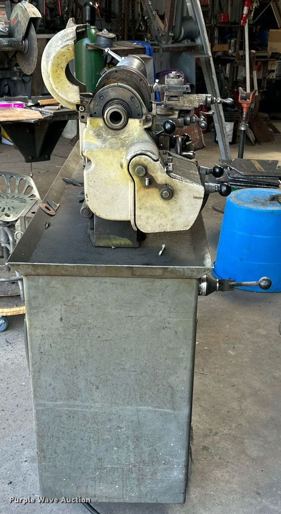 image for item KM9851 Rockwell 25-700  lathe