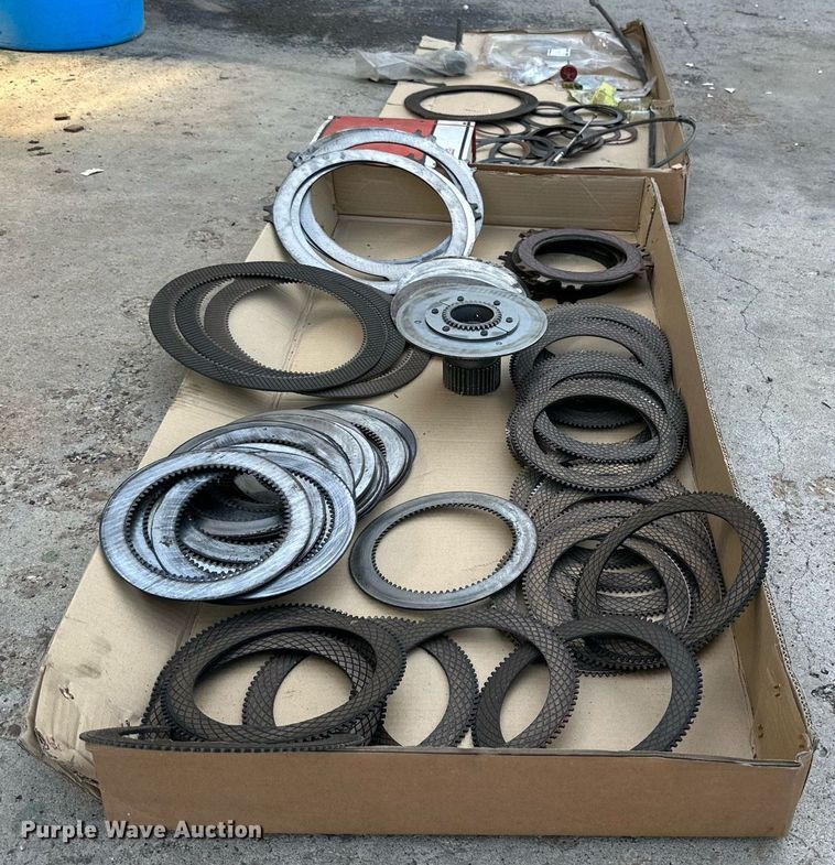 image for item KM9852 Case tractor transmission parts