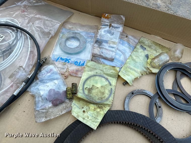 image for item KM9852 Case tractor transmission parts