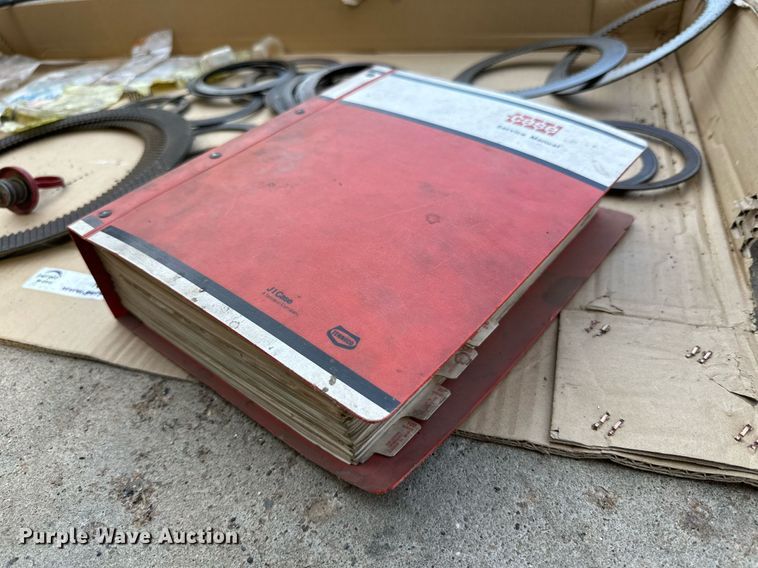 image for item KM9852 Case tractor transmission parts