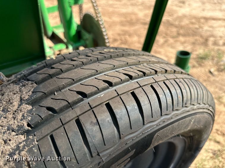 image for item KM9853 Henke Machine  feed grinder/mixer