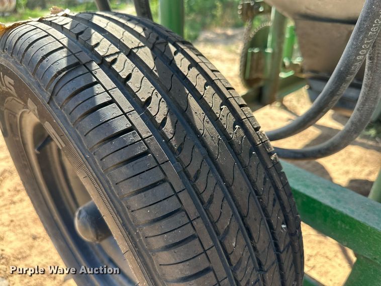 image for item KM9853 Henke Machine  feed grinder/mixer