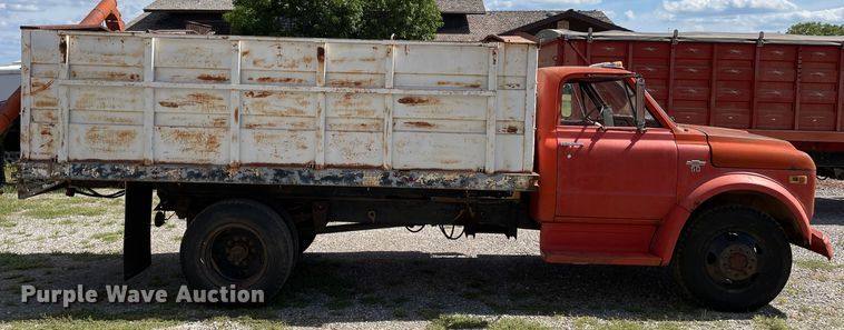 image for item LB9369 1968 Chevrolet 50  grain truck