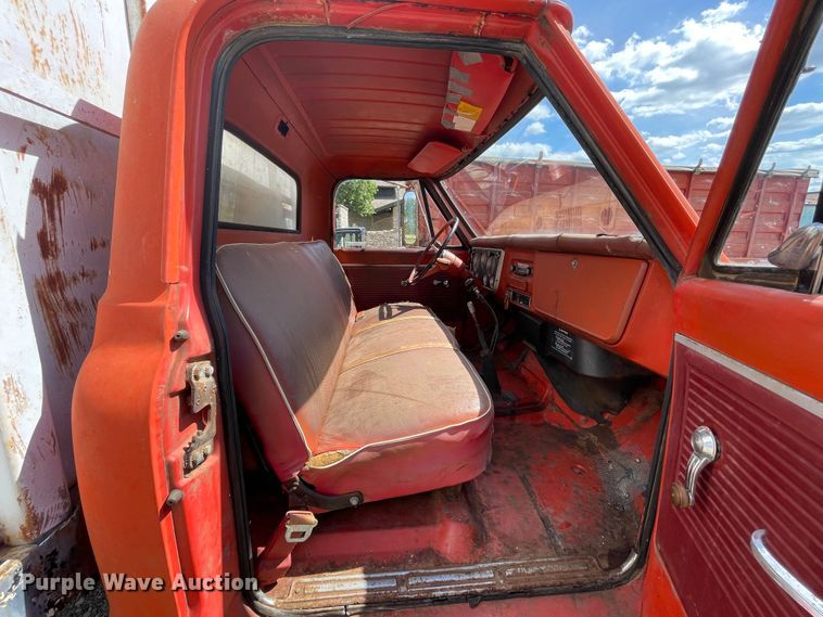 image for item LB9369 1968 Chevrolet 50  grain truck