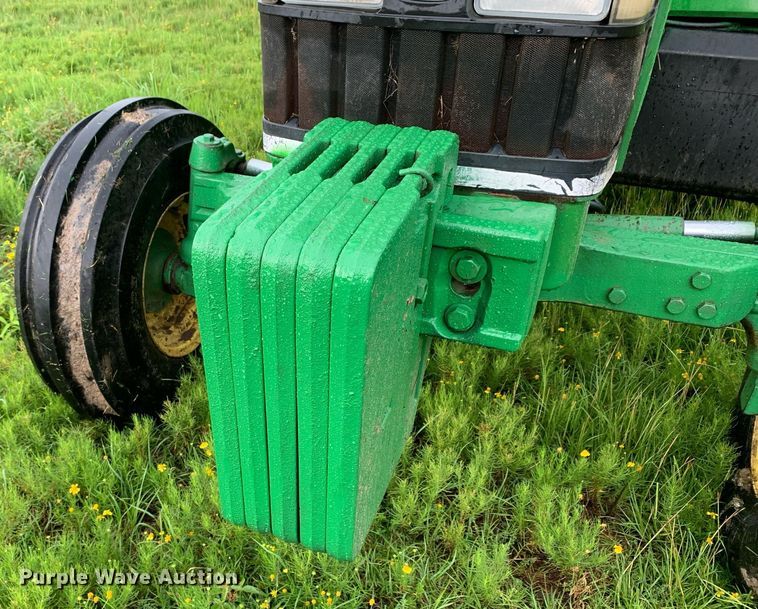 image for item LH9759 1993 John Deere 6400  tractor