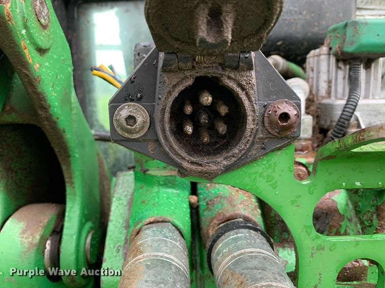 image for item LH9759 1993 John Deere 6400  tractor