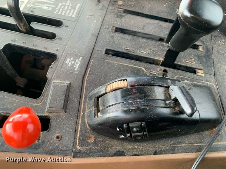 image for item LH9759 1993 John Deere 6400  tractor