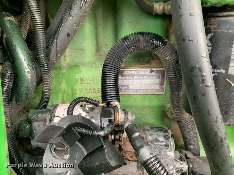 image for item LH9759 1993 John Deere 6400  tractor