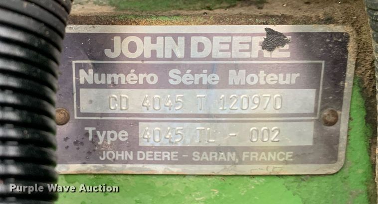 image for item LH9759 1993 John Deere 6400  tractor