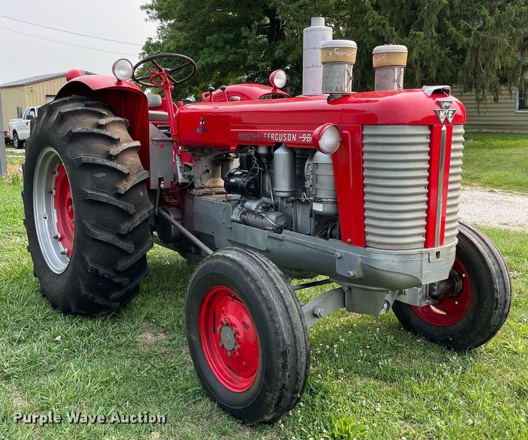 image for item LJ9778 1960 Massey  Ferguson 98  tractor