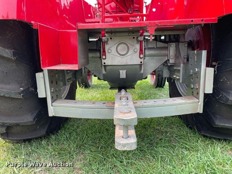 image for item LJ9778 1960 Massey  Ferguson 98  tractor