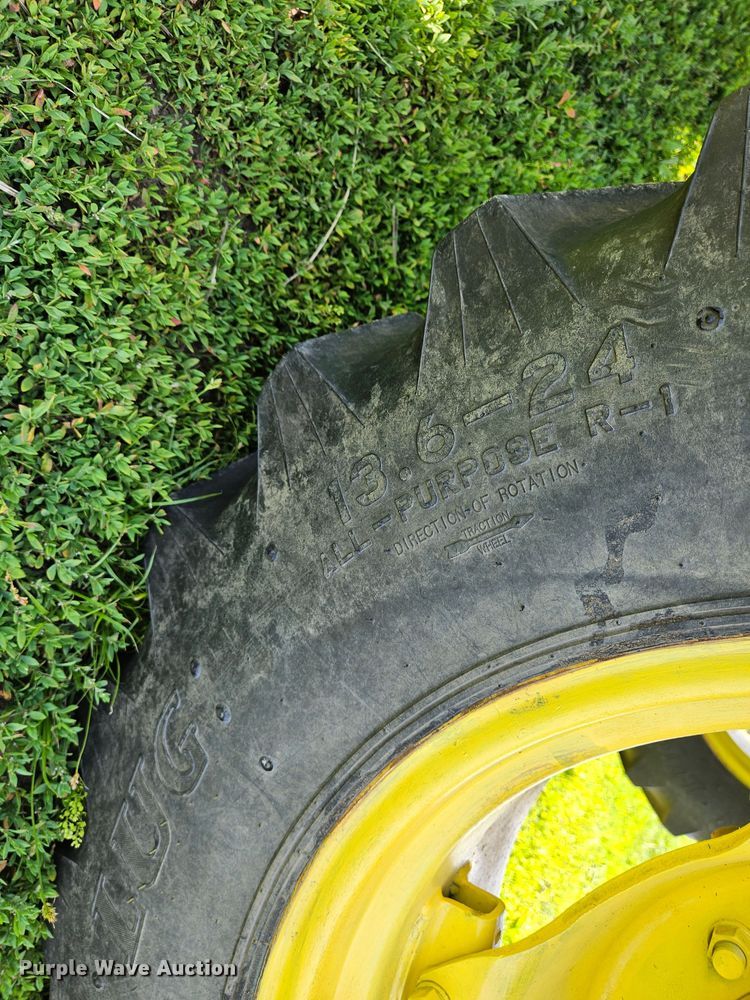 image for item LL9229 John Deere 6410  MFWD tractor