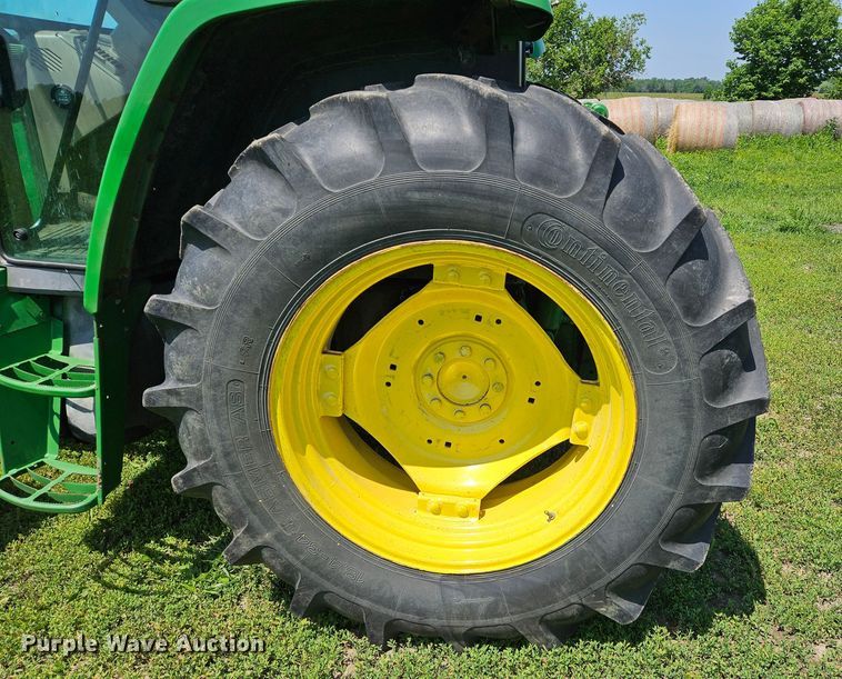 image for item LL9229 John Deere 6410  MFWD tractor
