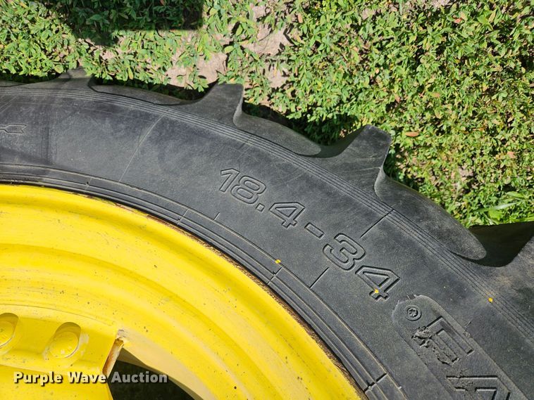 image for item LL9229 John Deere 6410  MFWD tractor