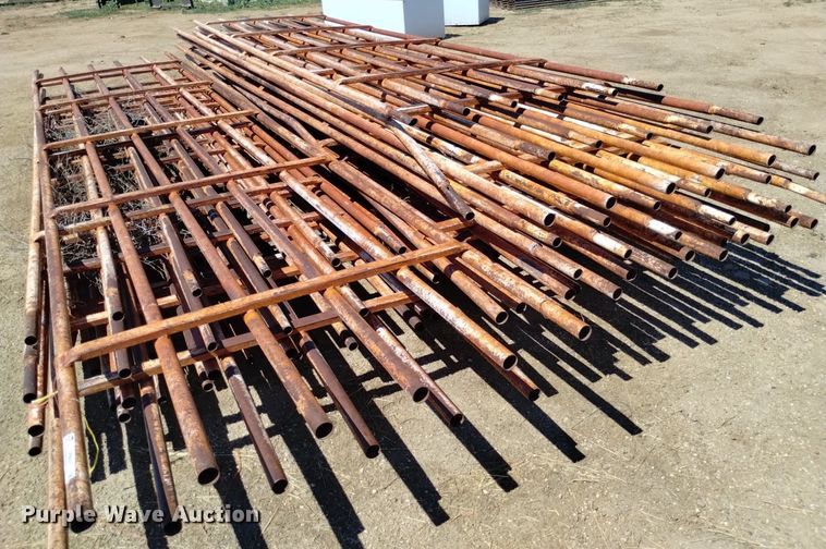 image for item LP9642 (19) continuous fence panels