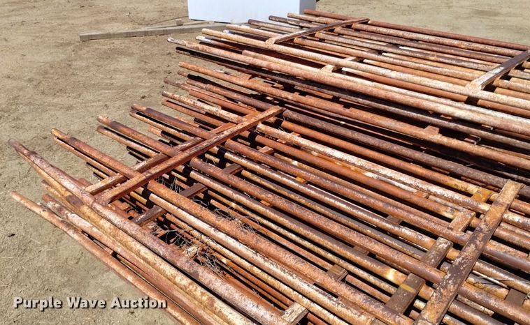 image for item LP9642 (19) continuous fence panels