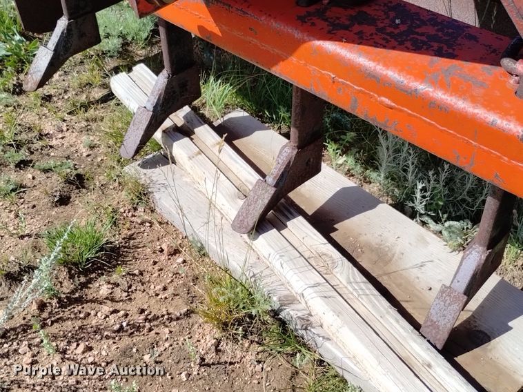 image for item LP9648 Howse  box blade