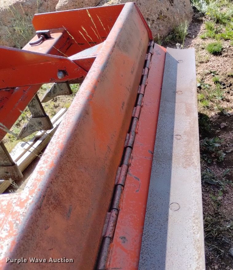 image for item LP9648 Howse  box blade