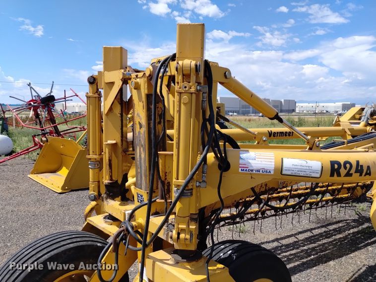 image for item LP9650 Vermeer R24A  hay rake