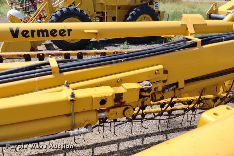 image for item LP9650 Vermeer R24A  hay rake