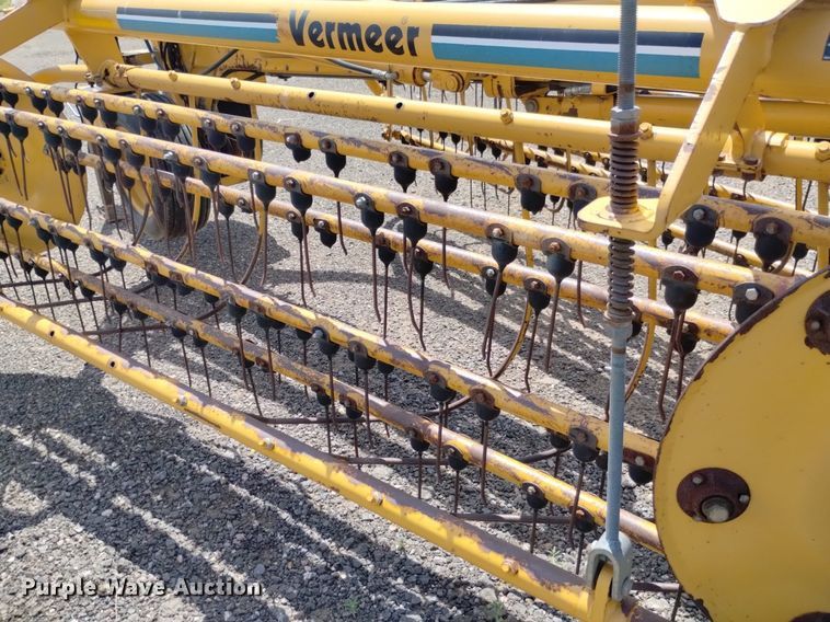 image for item LP9650 Vermeer R24A  hay rake
