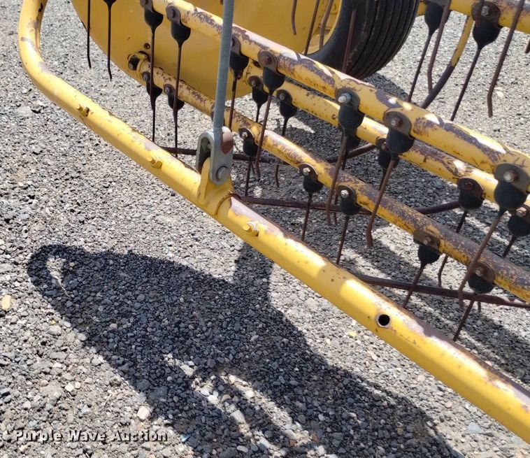 image for item LP9650 Vermeer R24A  hay rake