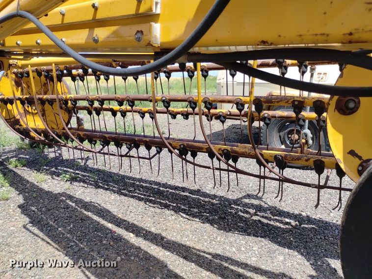 image for item LP9650 Vermeer R24A  hay rake