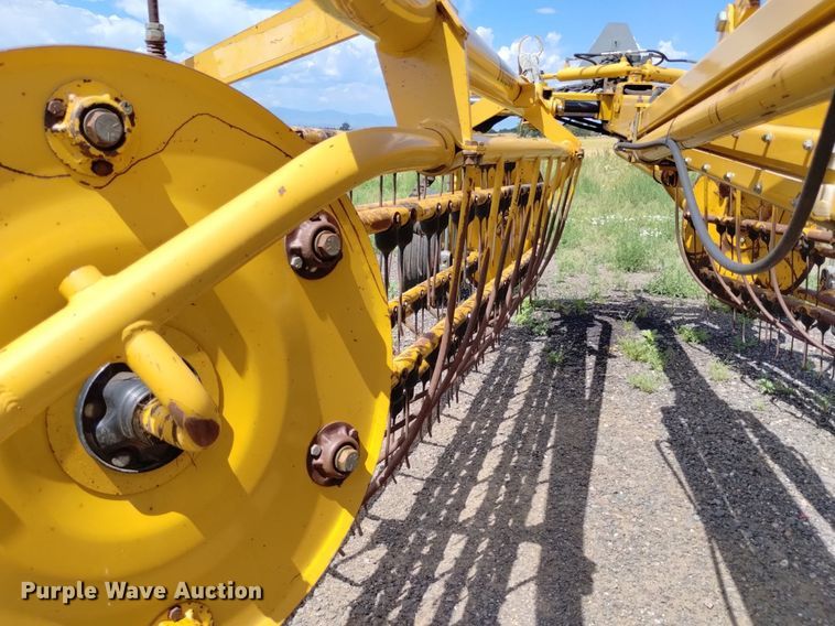 image for item LP9650 Vermeer R24A  hay rake