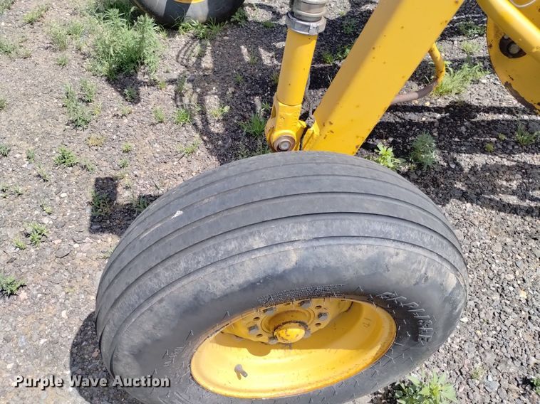 image for item LP9650 Vermeer R24A  hay rake