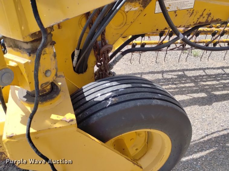 image for item LP9650 Vermeer R24A  hay rake